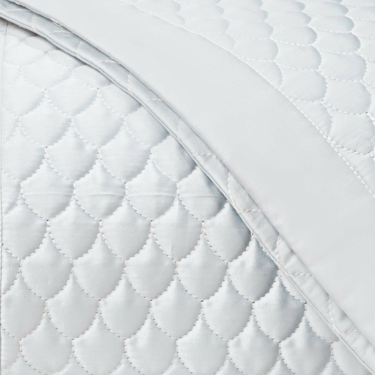 Home Treasures Raindrop Quilted Bedding Swatch White Fine Linens