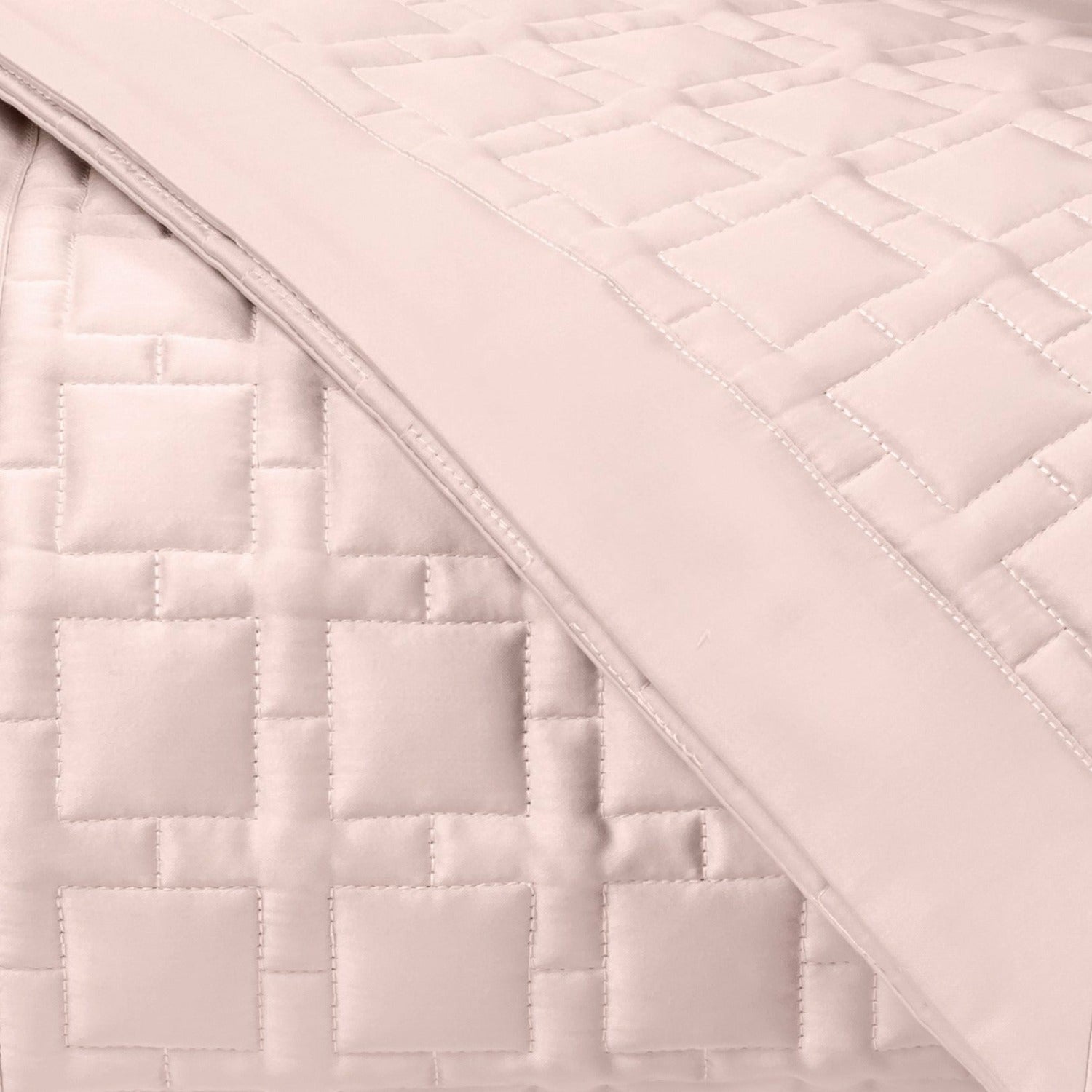 Home Treasures Square Pattern Quilted Bedding Light Pink Fine Linens