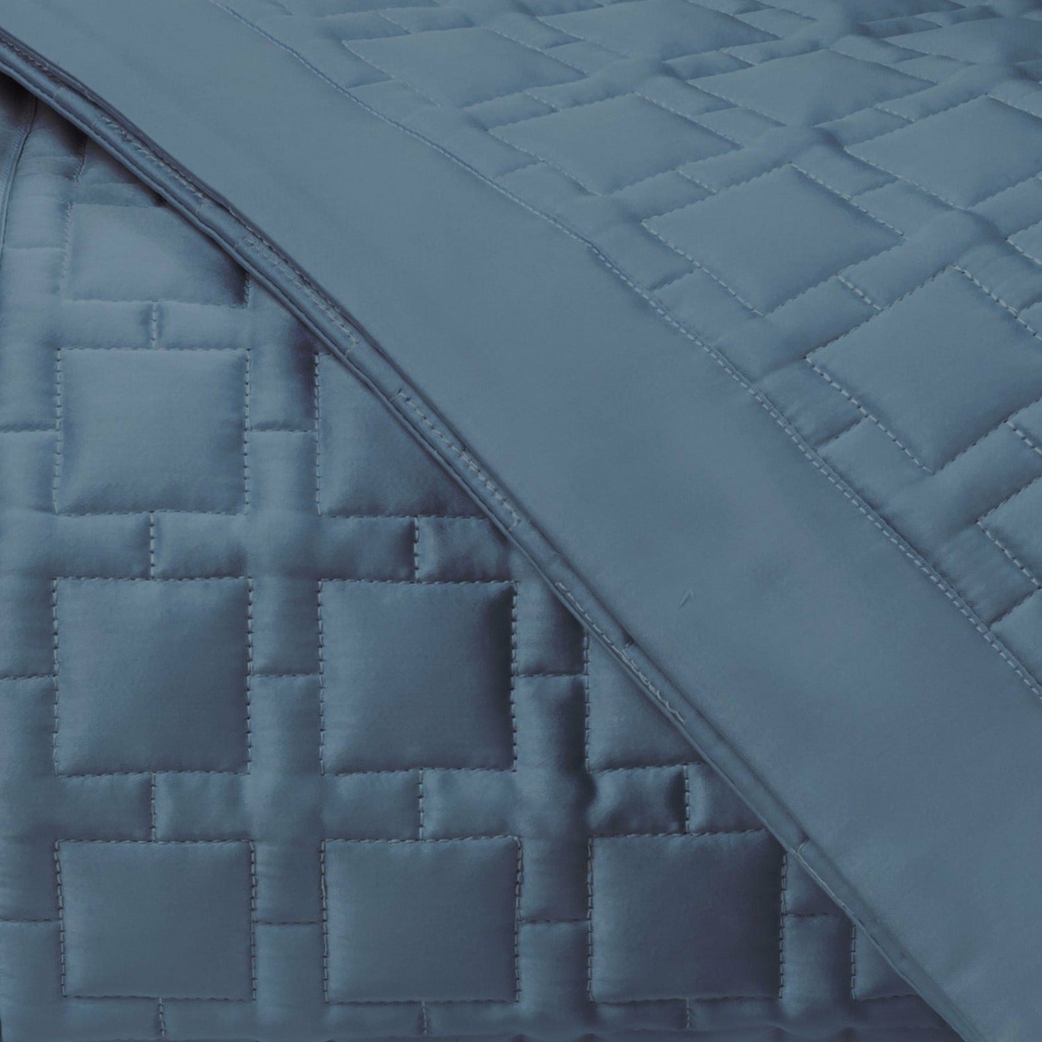 Home Treasures Square Pattern Quilted Bedding Slate Blue Fine Linens