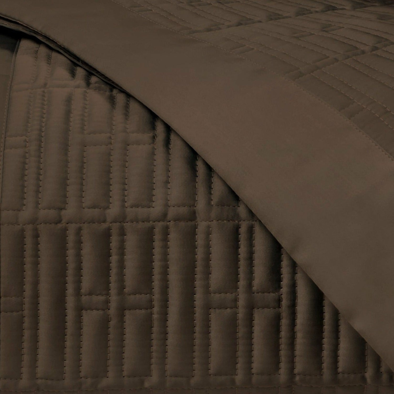 Home Treasures Sydney Pattern Quilted Bedding Chocolate Fine Linens