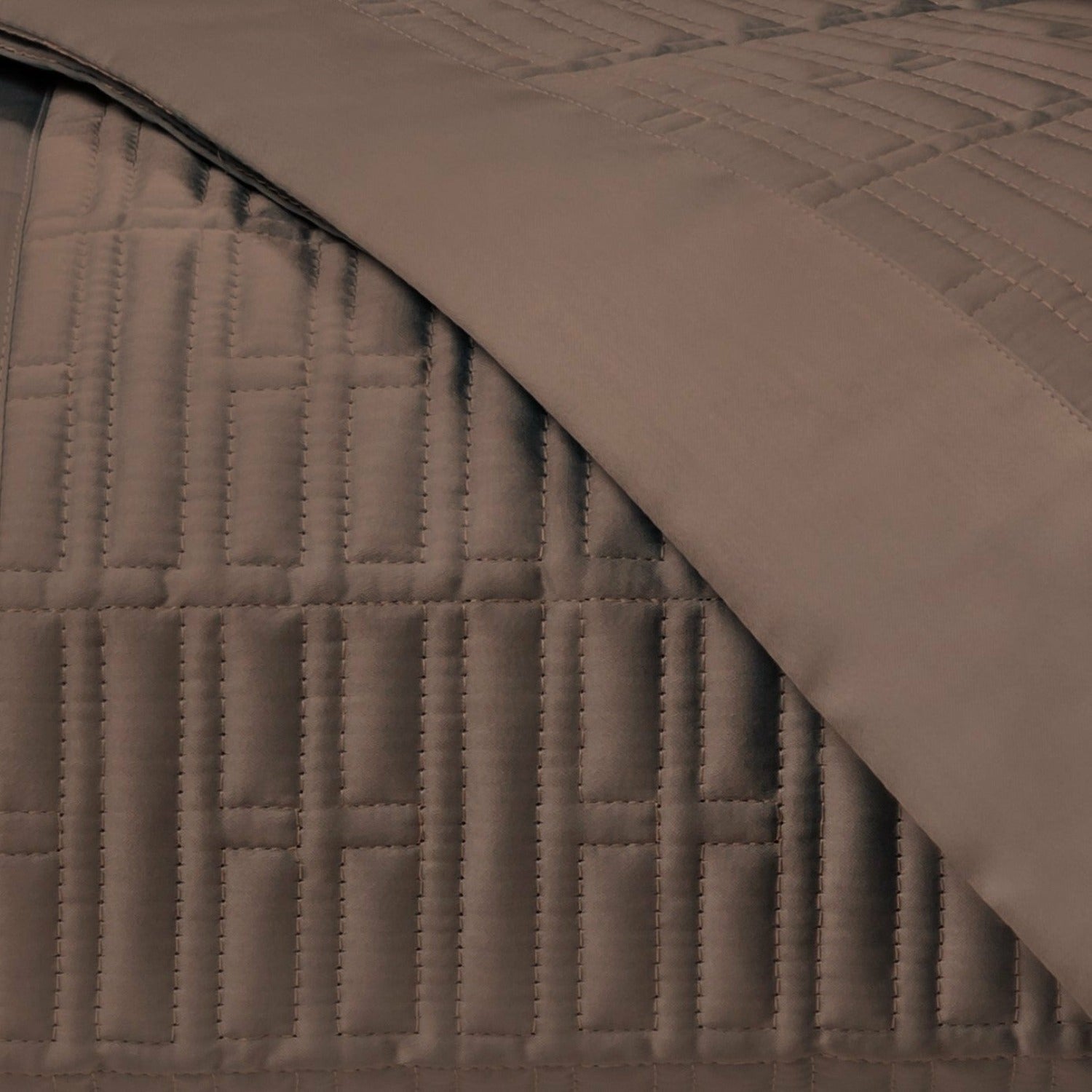 Home Treasures Sydney Pattern Quilted Bedding Ricco Fine Linens