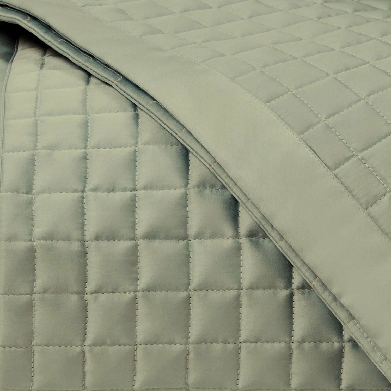 Home Treasures Time Square Pattern Quilted Bedding Crystal Green Fine Linens