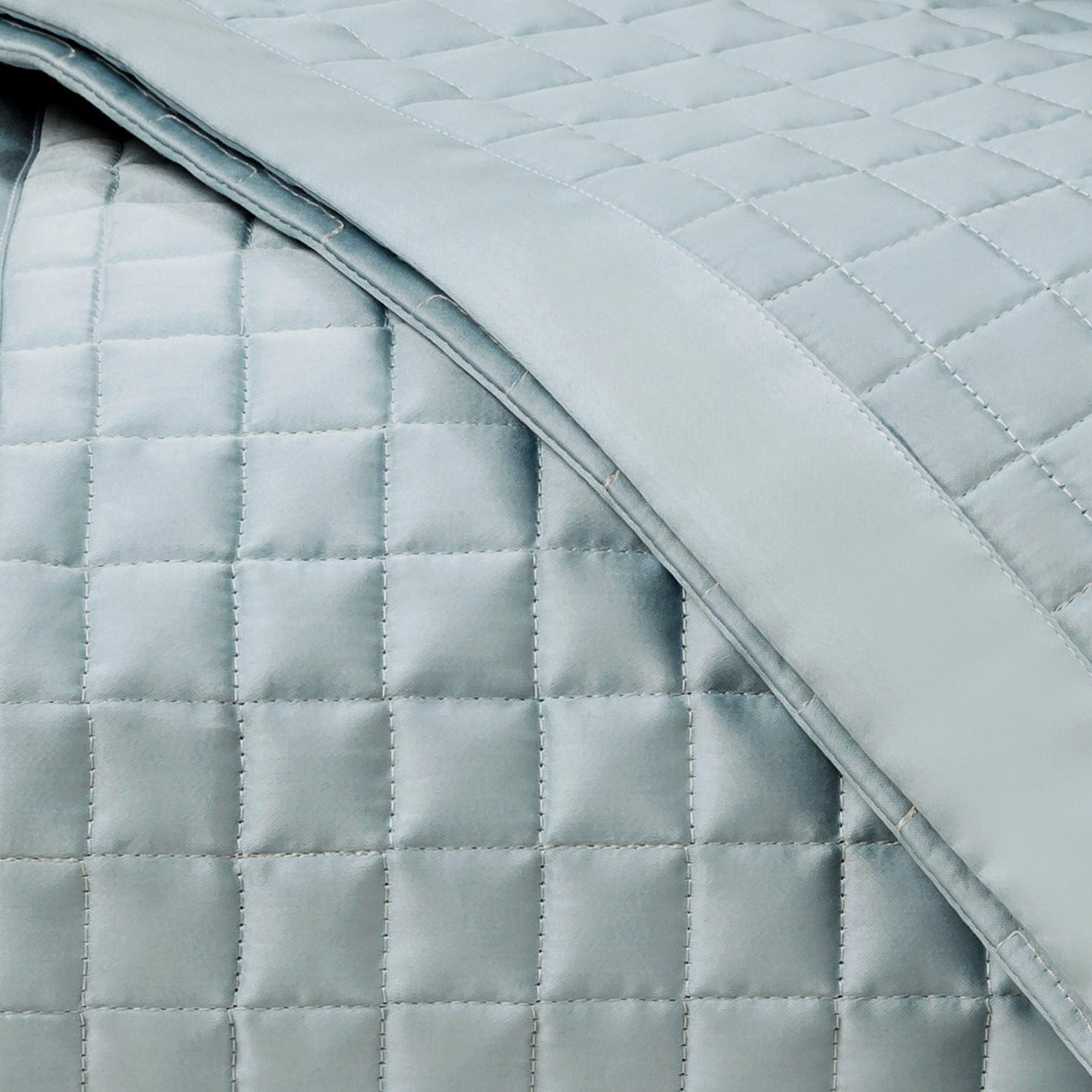 Home Treasures Time Square Pattern Quilted Bedding Sion Fine Linens