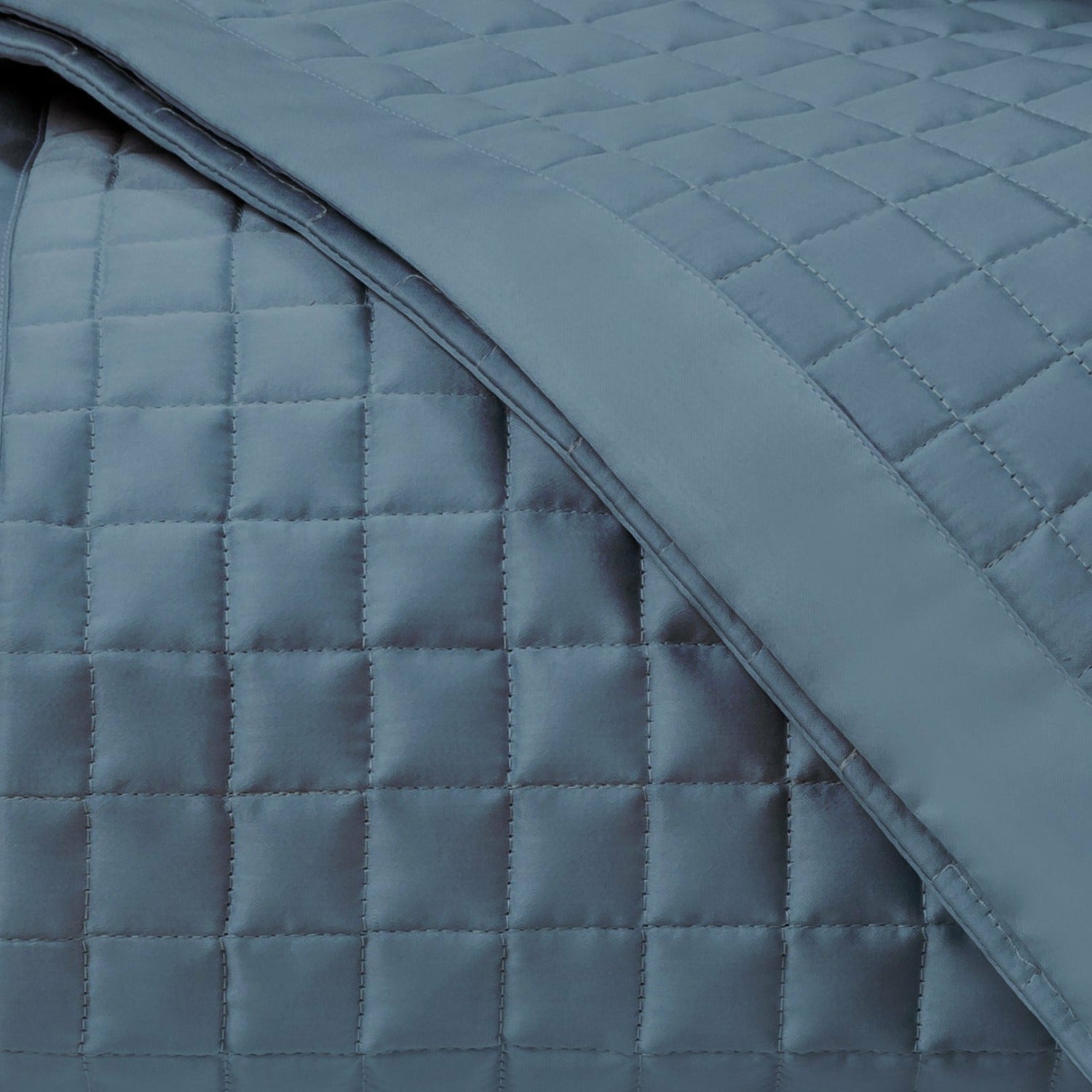 Home Treasures Time Square Pattern Quilted Bedding Slate Blue Fine Linens