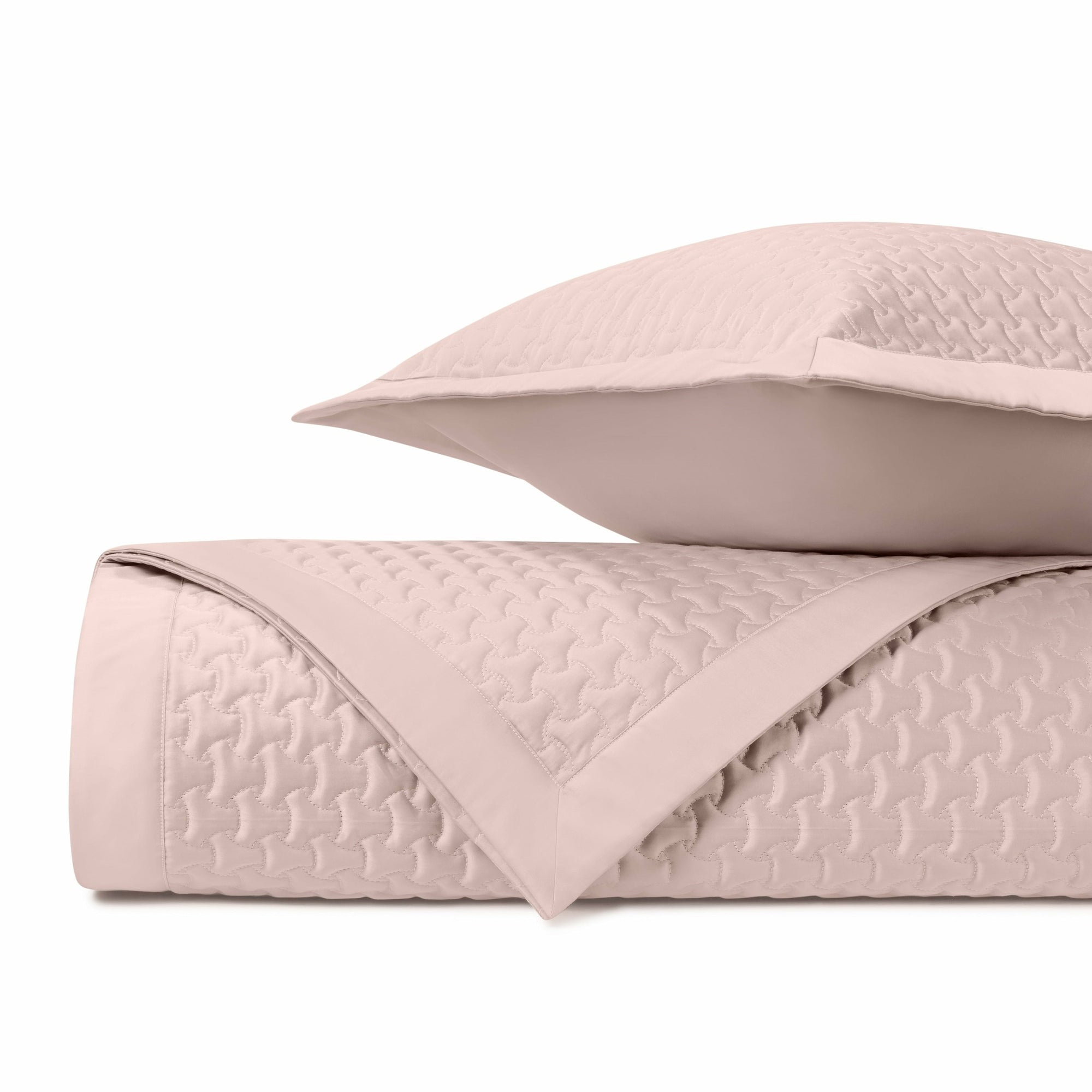 Home Treasures Trinity Quilted Bedding Light Pink Fine Linens