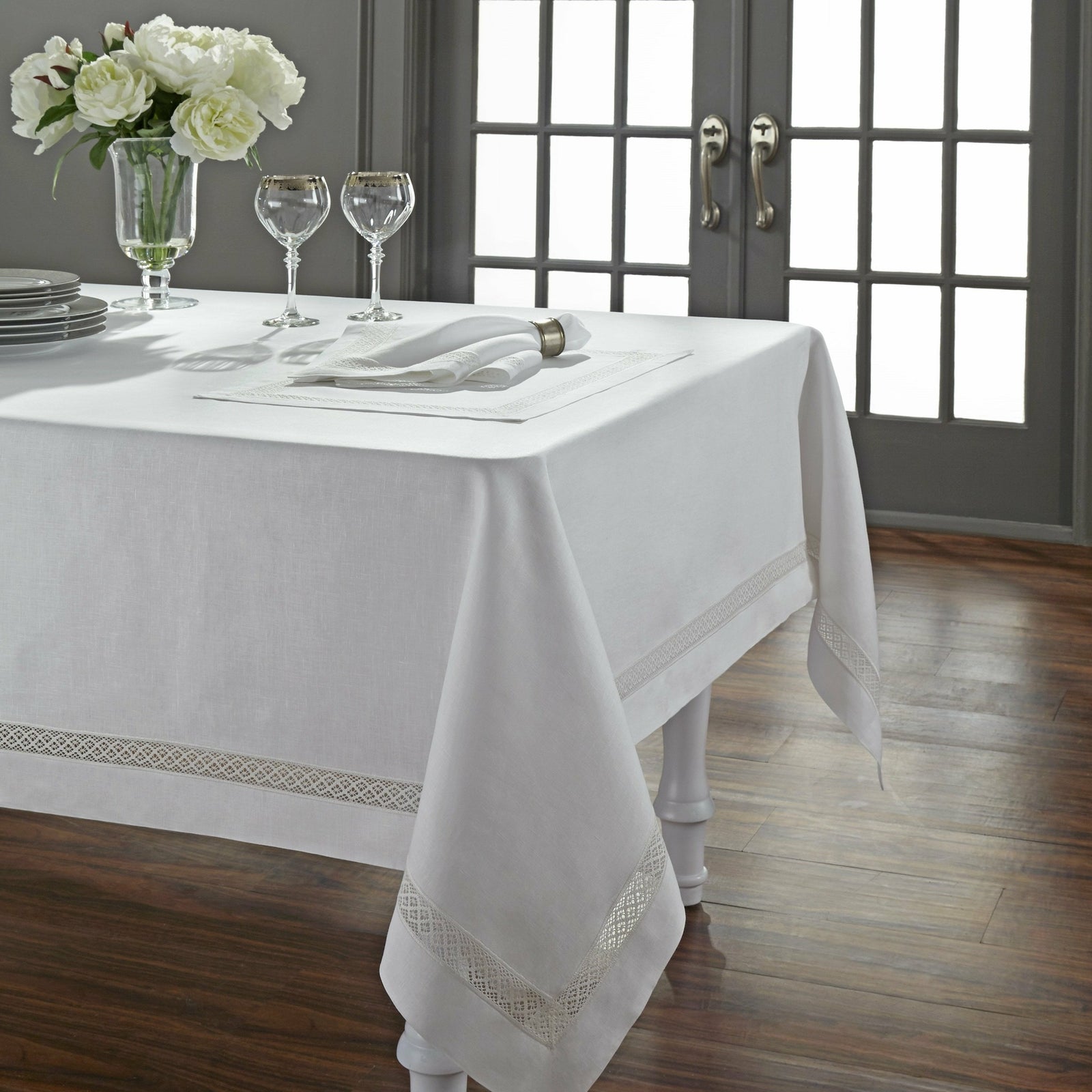 Home Treasures Valencia Table Linens Fine Linens