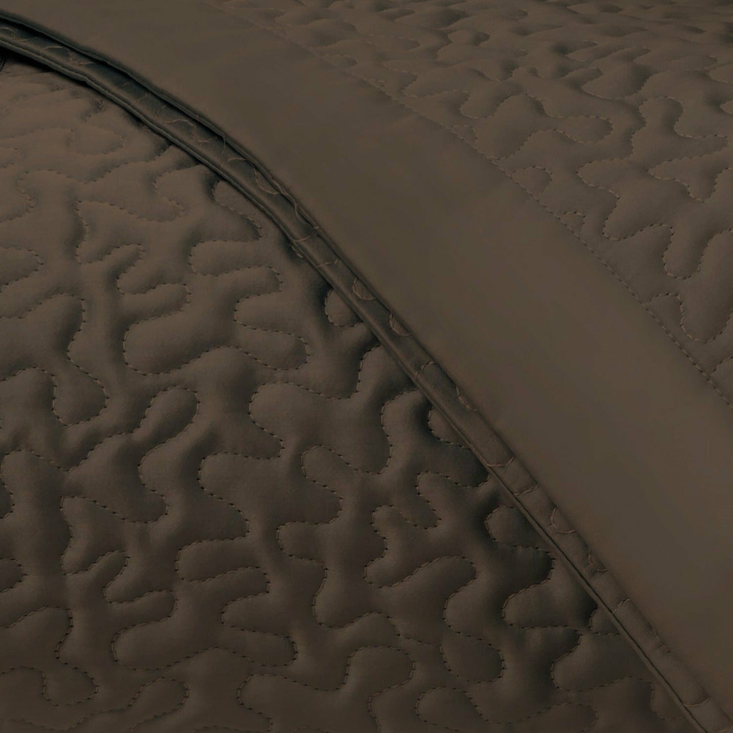 Home Treasures Vermicelli Quilted Bedding Chocolate Fine Linens