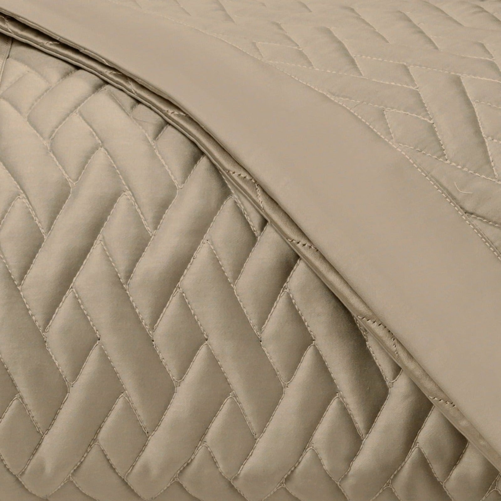 Home Treasures Viscaya Quilted Bedding Candlelight Fine Linens