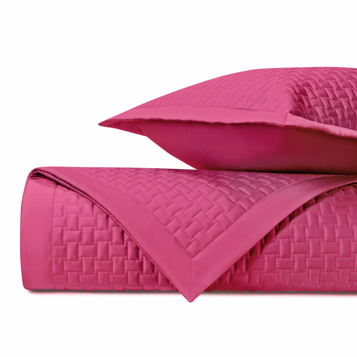 Home Treasures Wicker Quilted Bedding Bright Pink Fine Linens