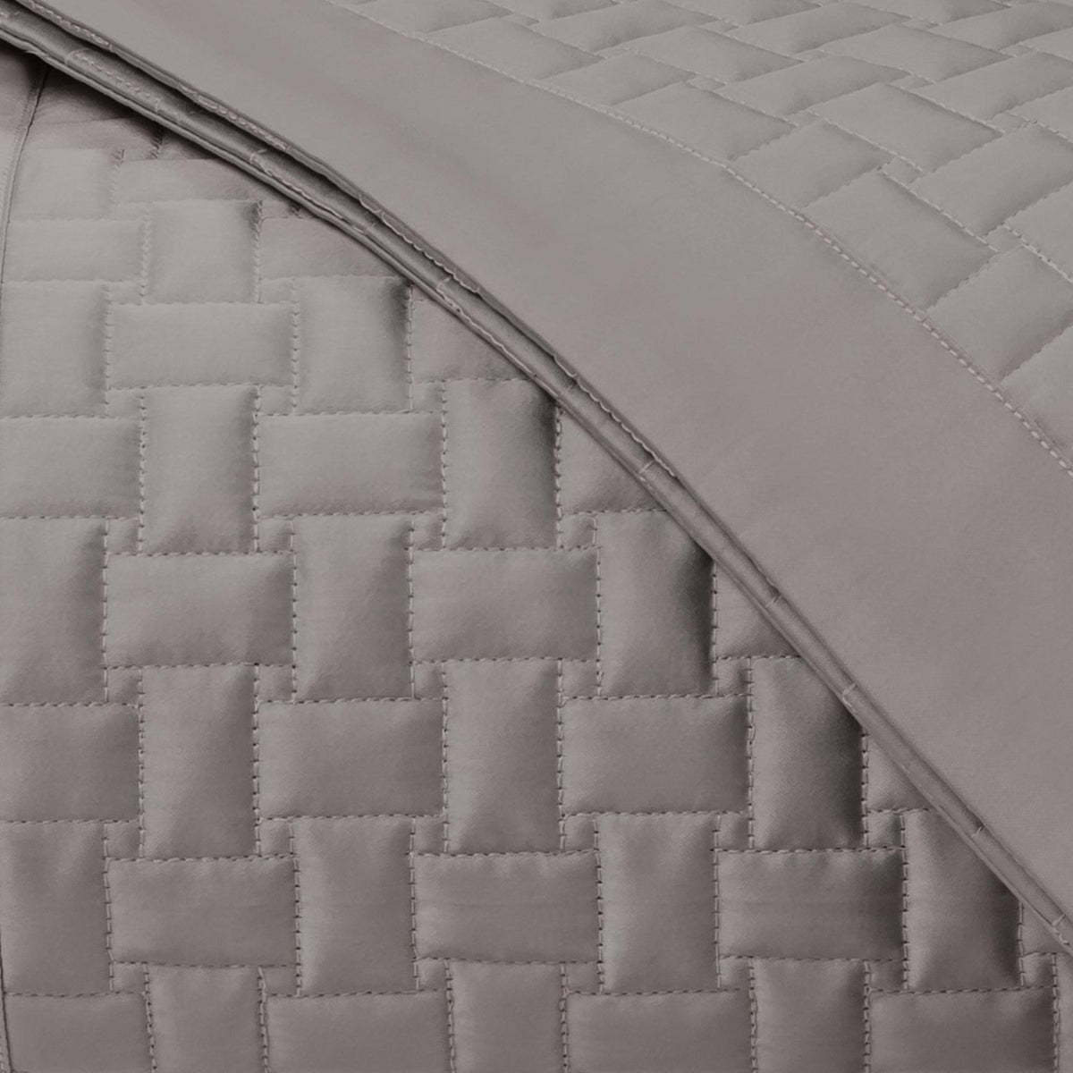 Home Treasures Wicker Quilted Bedding Swatch Chrome Fine Linens
