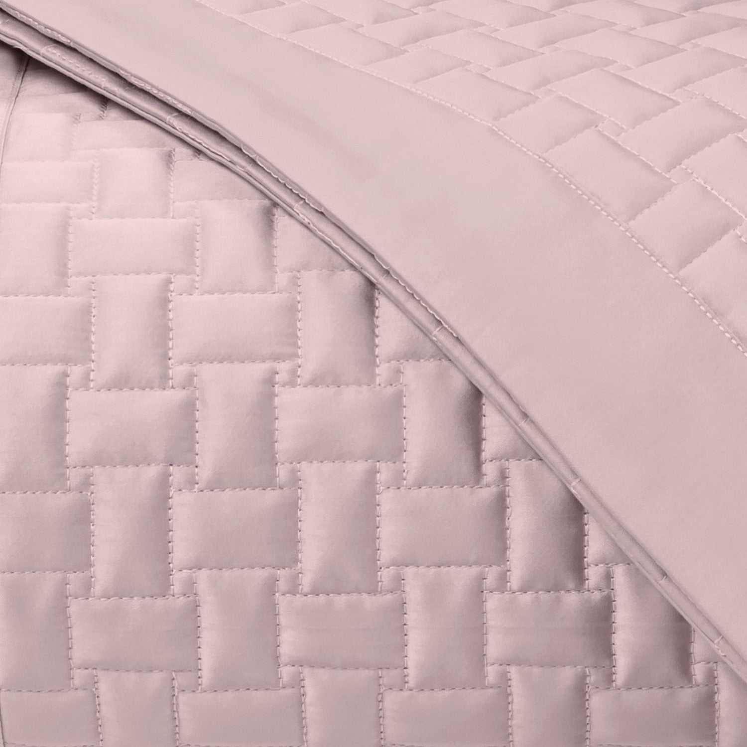 Home Treasures Wicker Quilted Bedding Incenso Lavender Fine Linens