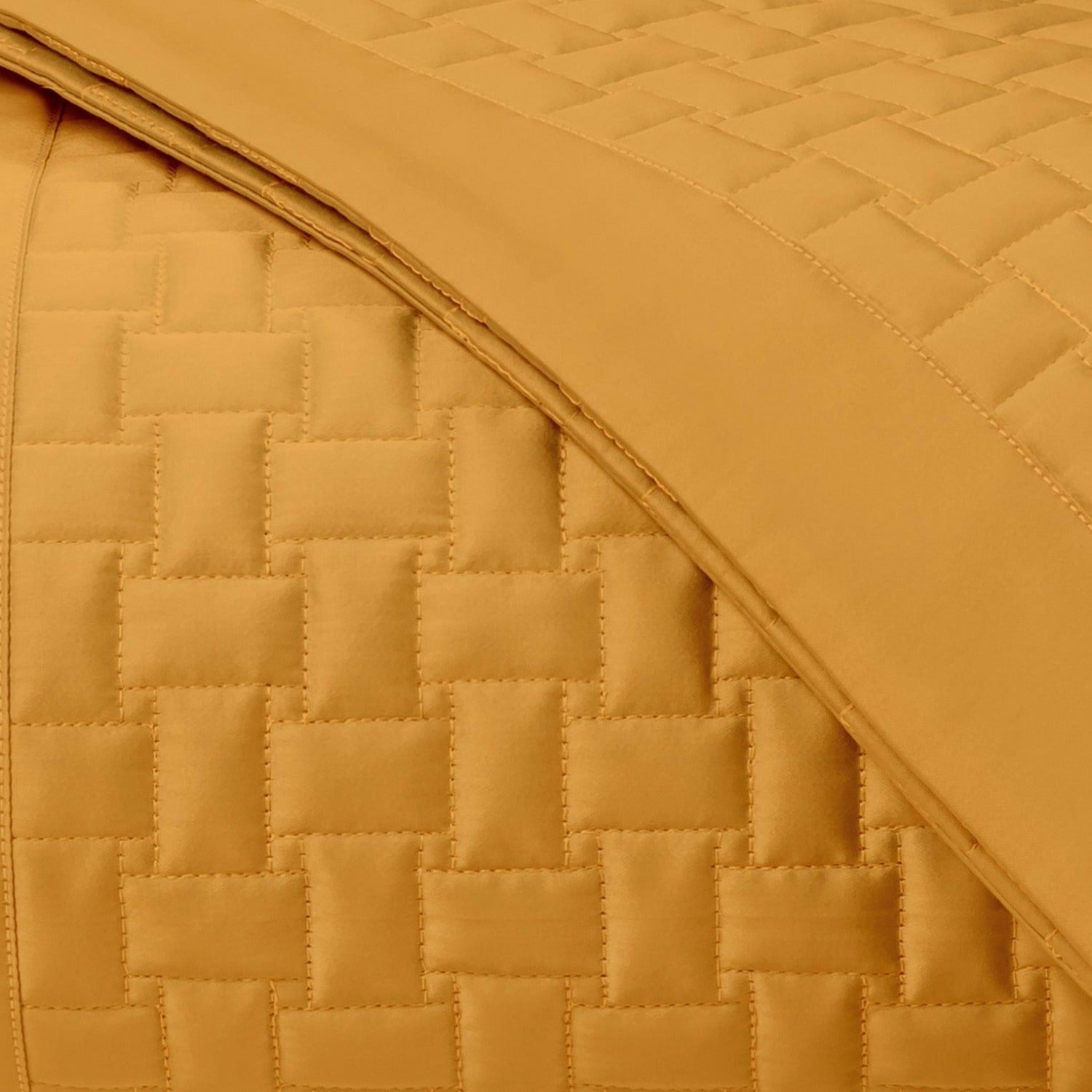 Home Treasures Wicker Quilted Bedding Marigold Fine Linens