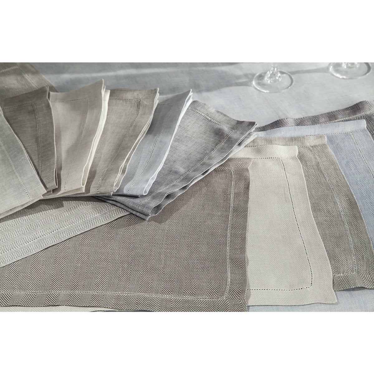 Home Treasures Zebra Table Linens Detail Cool Gray Solid