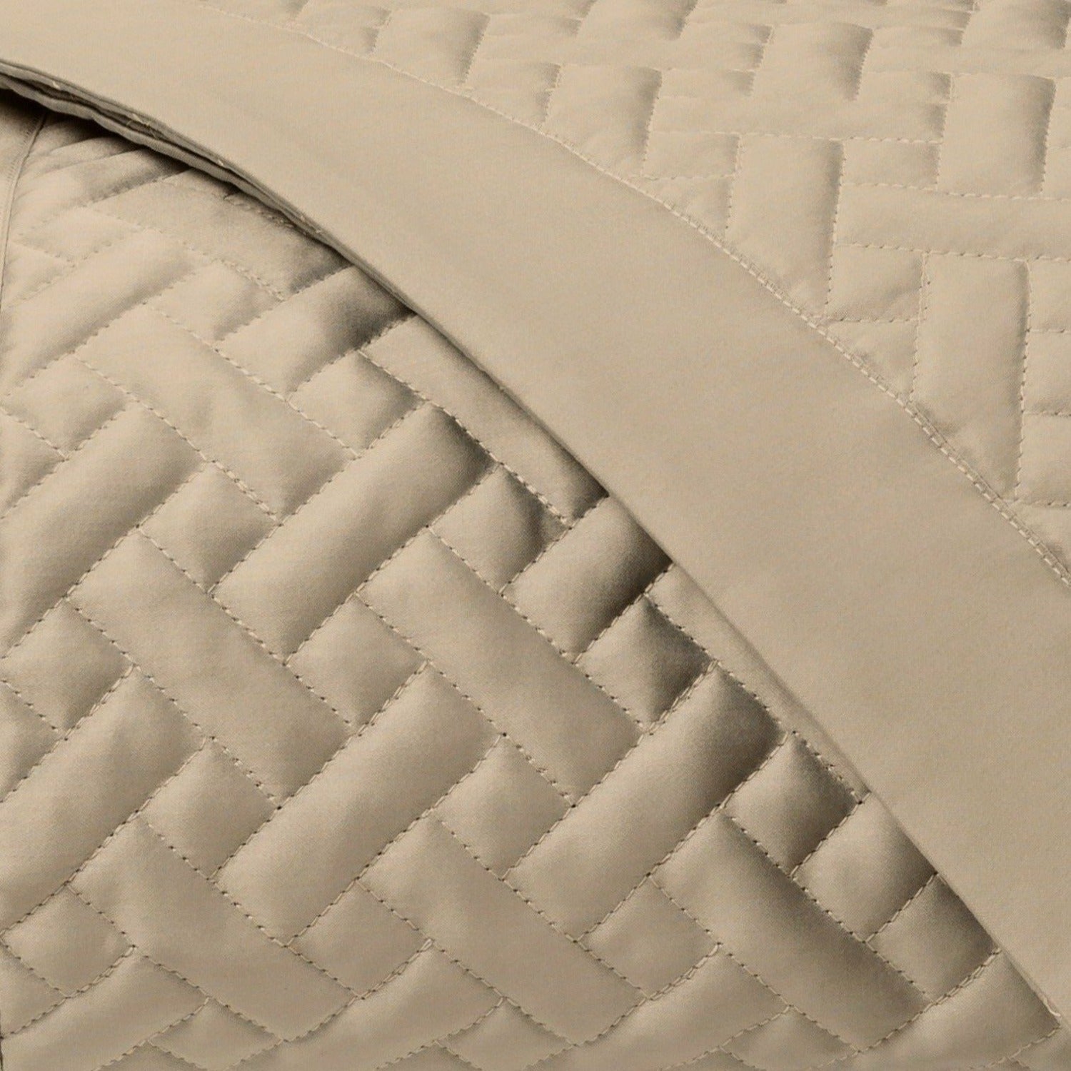 Home Treasures Basketweave Quilted Bedding Fine Linens Candlelight