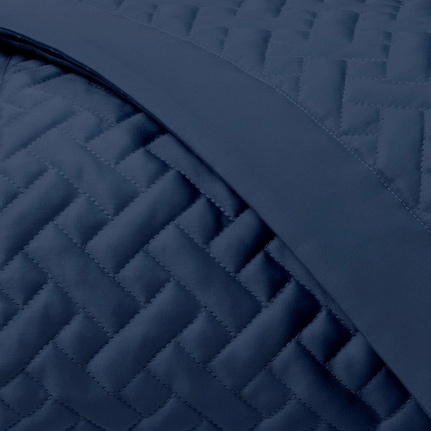 Home Treasures Basketweave Quilted Bedding Fine Linens Navy Blue