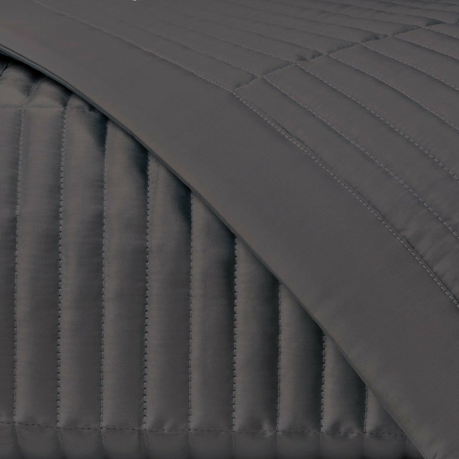 Home Treasures Channel Pattern Quilted Bedding Grisaglia Gray Fine Linens