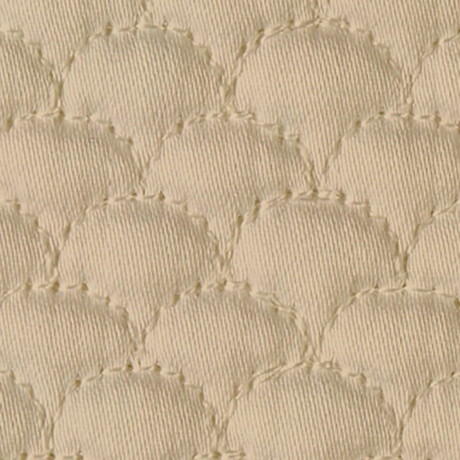 Matouk Alba Bedding Lifestyle Swatch Champaigne Fine Linens