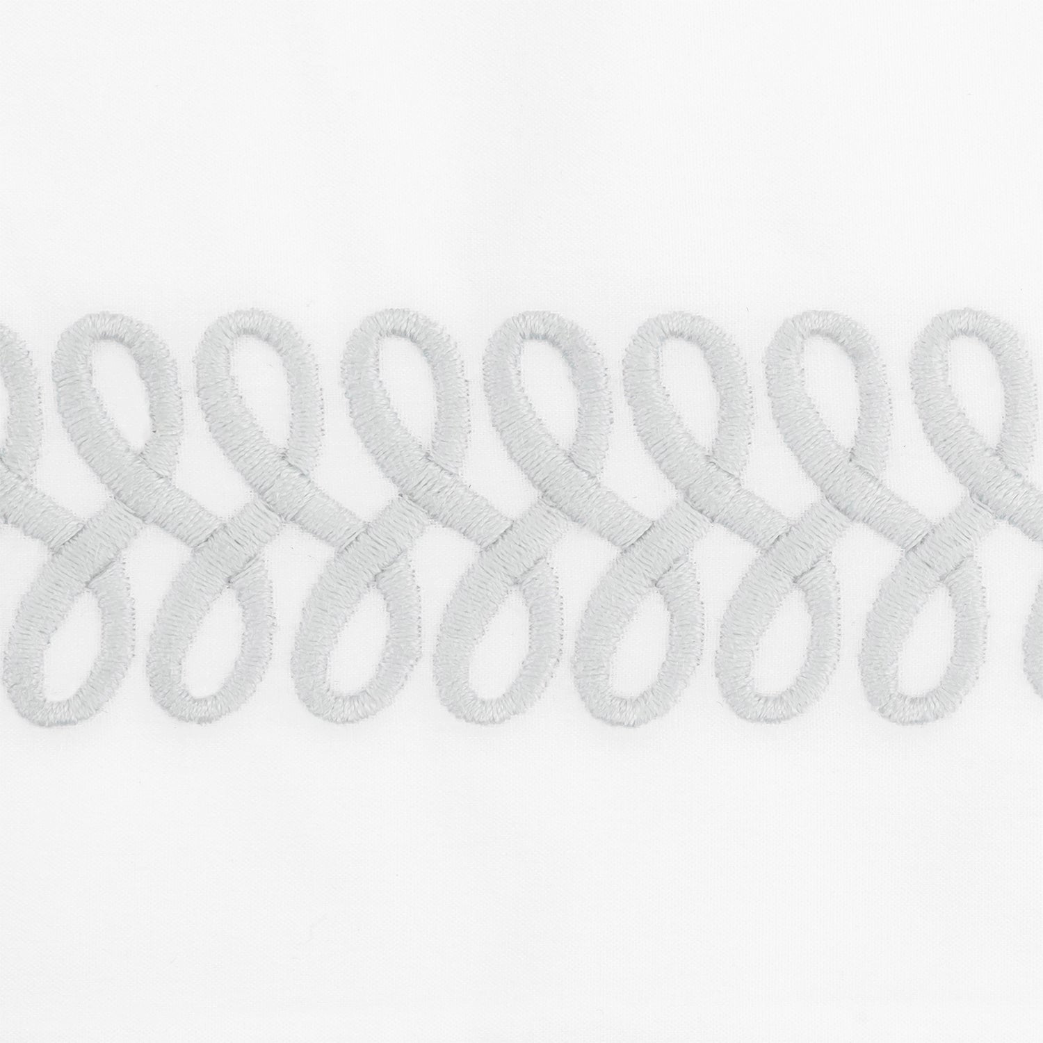 Matouk Astor Braid Tissue Box Cover Silver