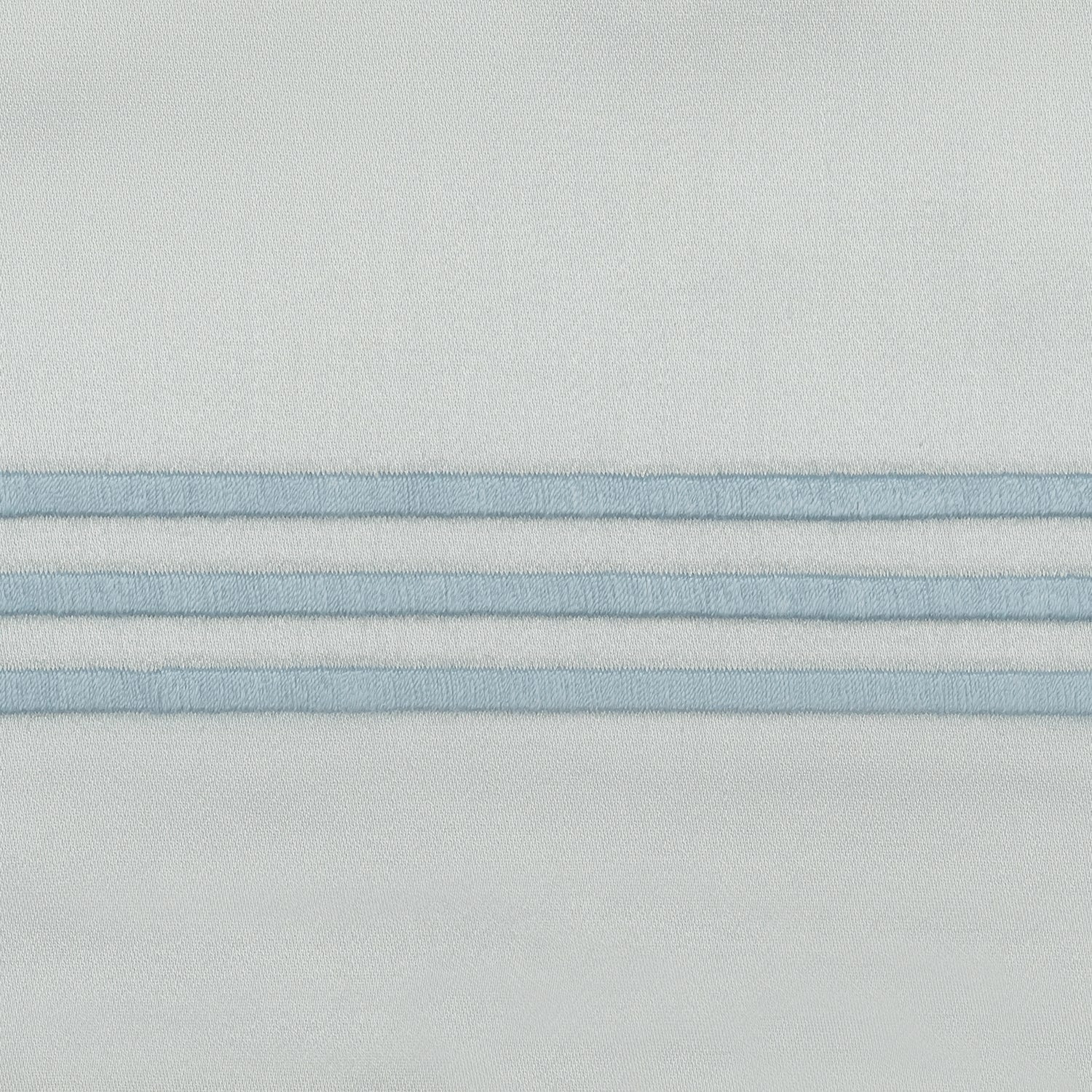 Matouk Bel Tempo Nocturne Bedding Stack Fine Linens