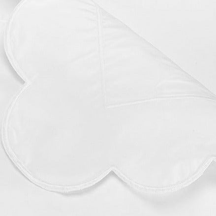 Matouk Butterfield Bedding Stack Fine Linens