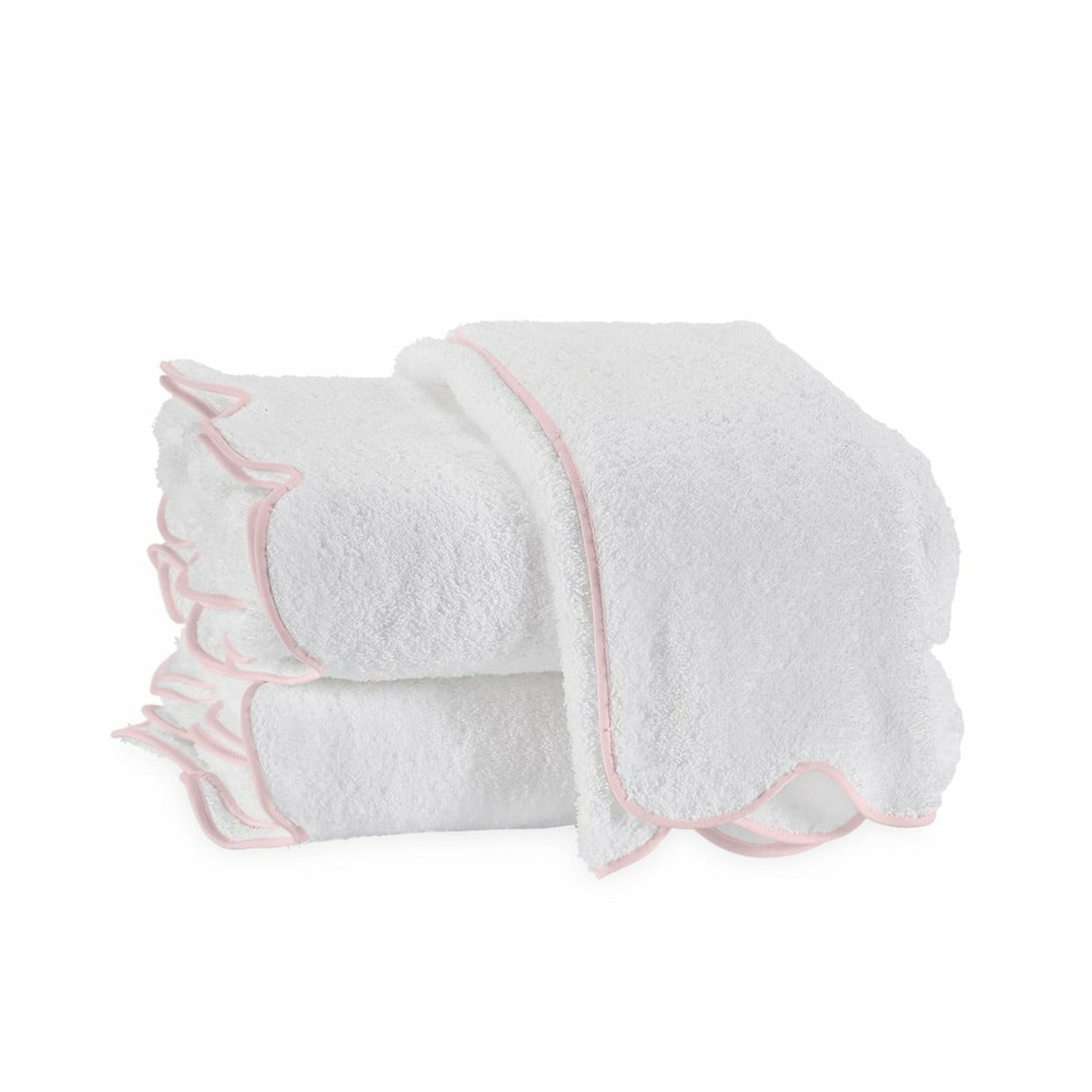 Matouk Cairo Scallop Bath Towels (Pink) | 5★ High End Bath Towels ...