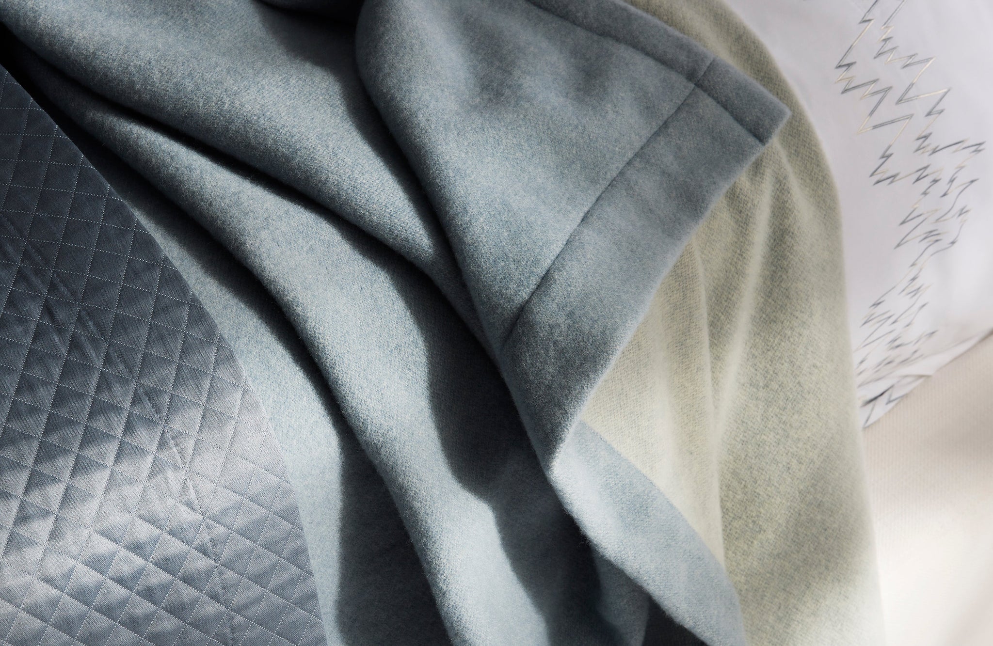 Matouk Cosmo Blanket (Navy) | Superfine Pure Merino Wool Blanket ...