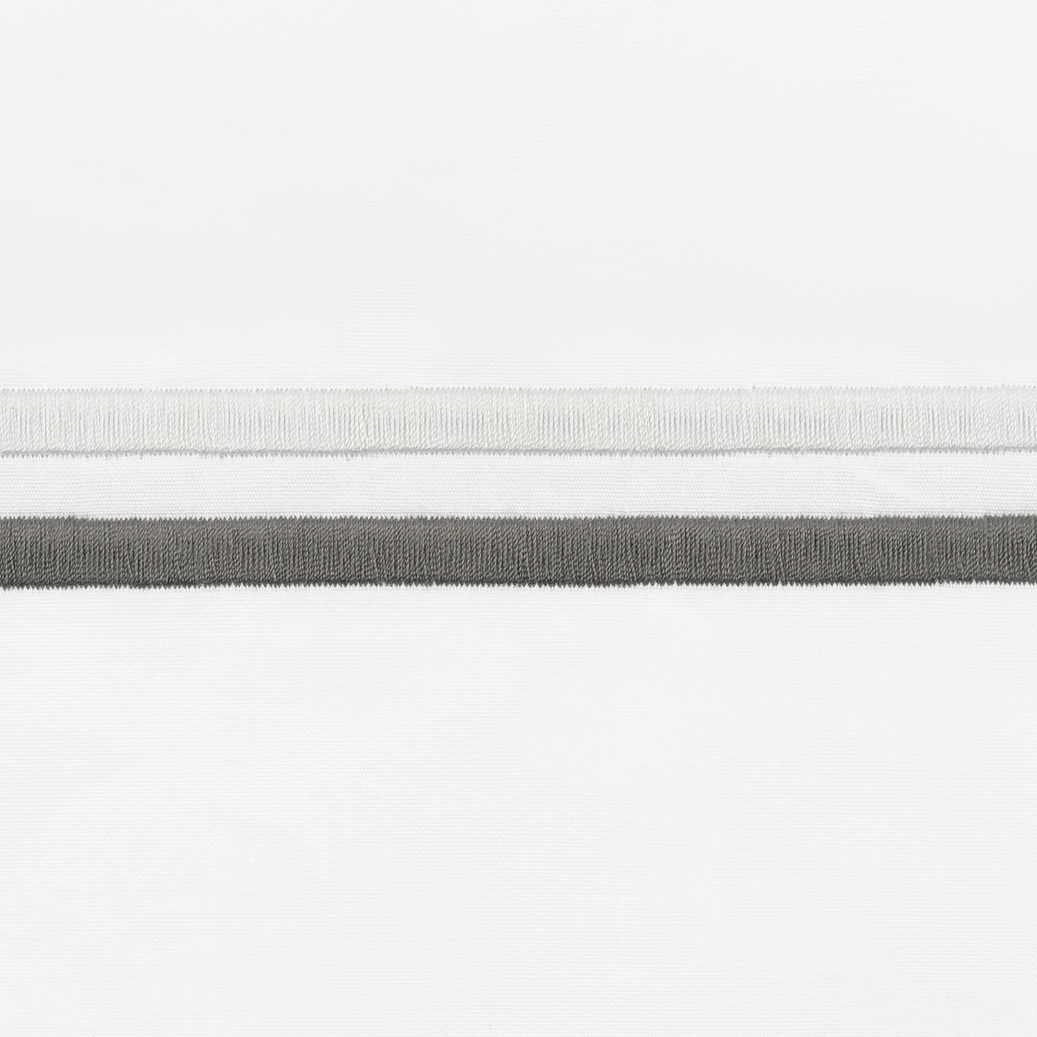 Matouk Key Essex Sheet Set Main Charcoal Fine Linens