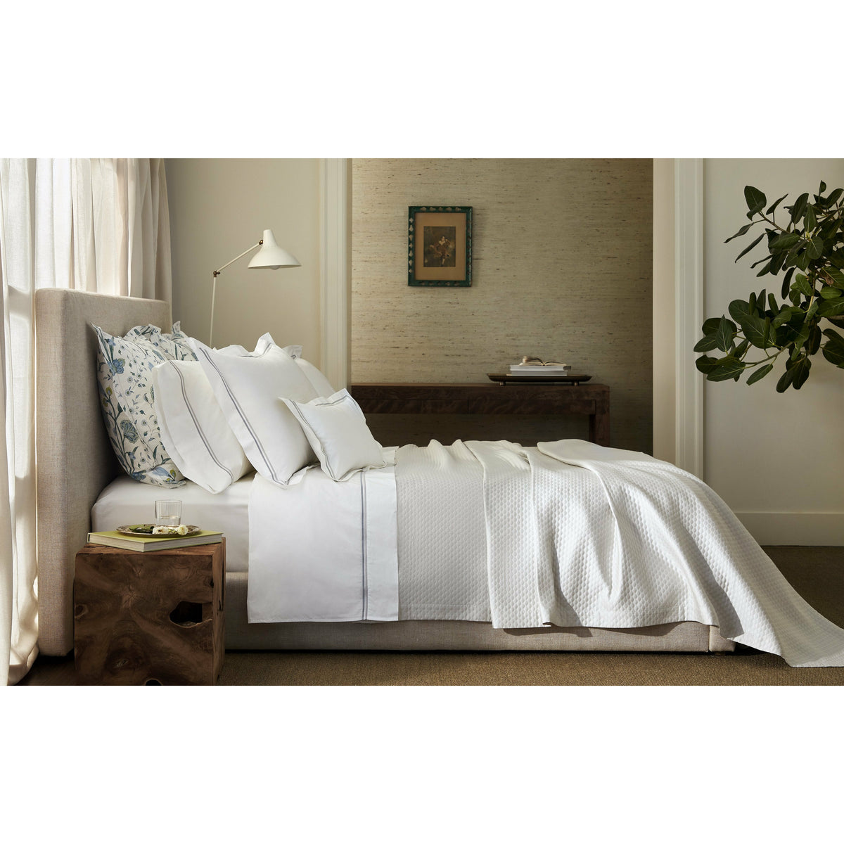 Matouk Essex Pearl Coordinate High End Bed Sheet Sets