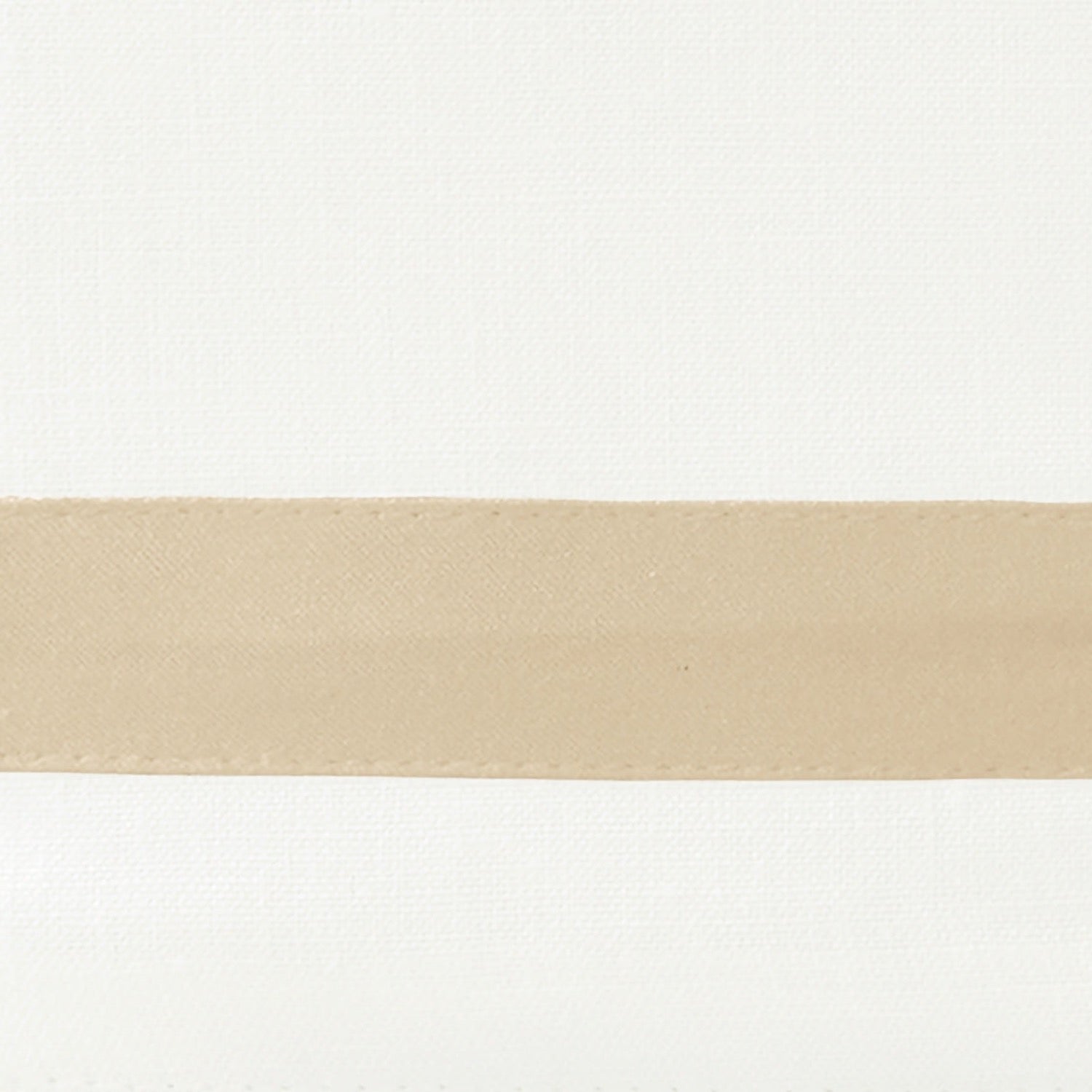 Silo Image of Matouk Lowell Tissue Box Cover in Color Ivory/Champagne