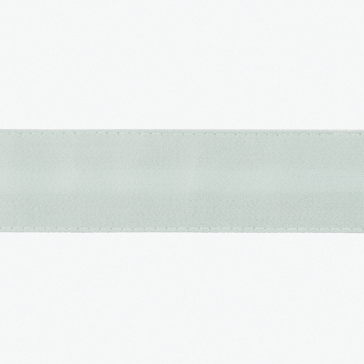 Matouk Lowell Tissue Box Cover Fine Linen Swatch - Opal