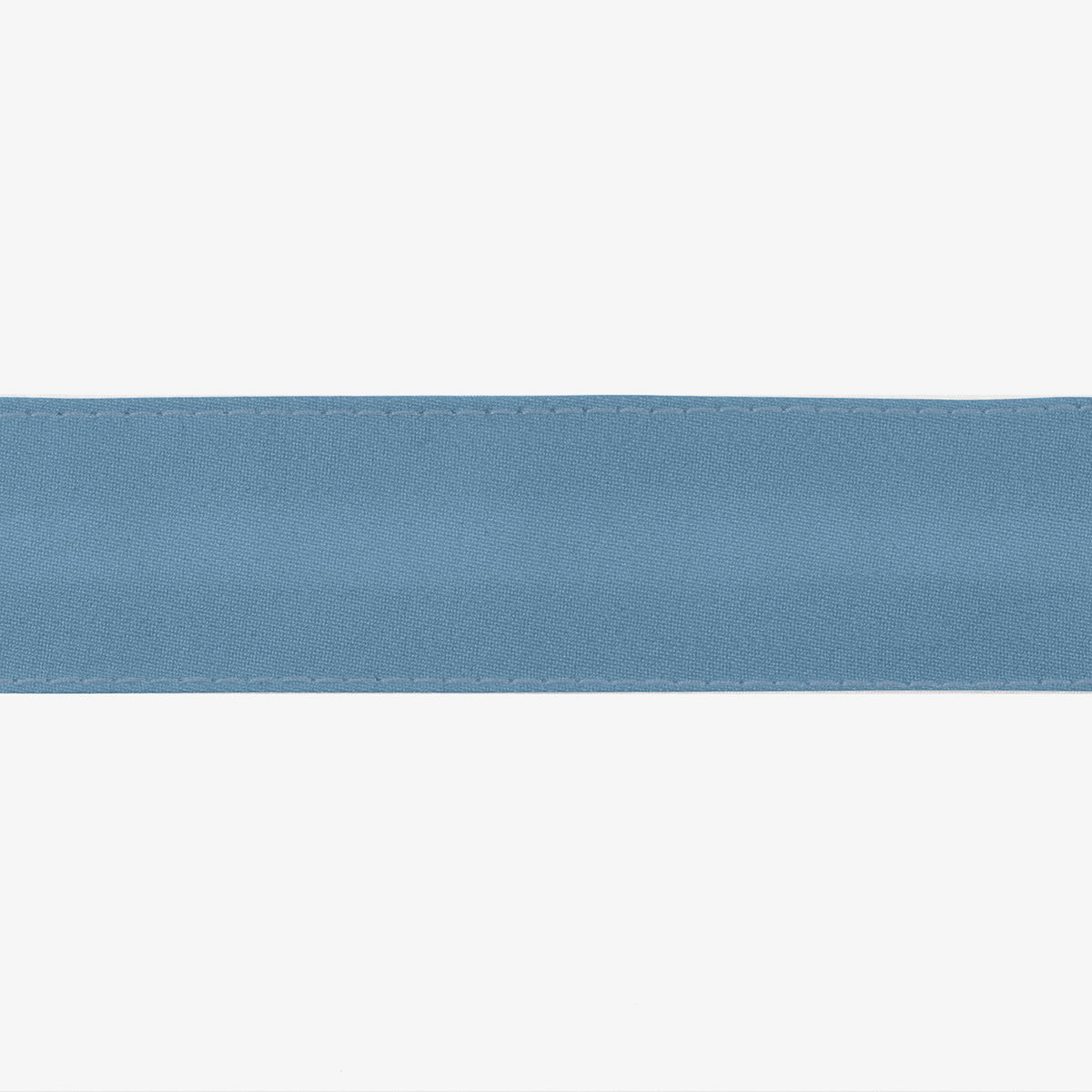 Matouk Lowell Tissue Box Cover Fine Linen Swatch - Blue