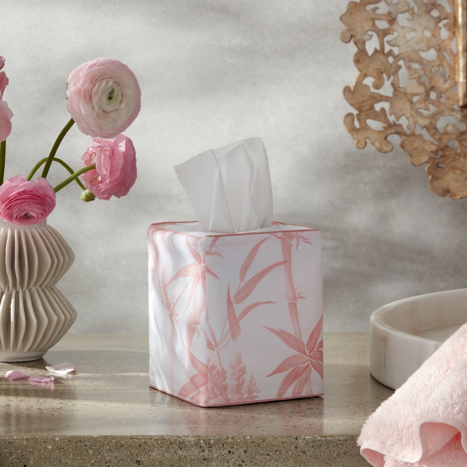 Matouk Schumacher Dominique Tissue Box Cover Fine Linens Blush