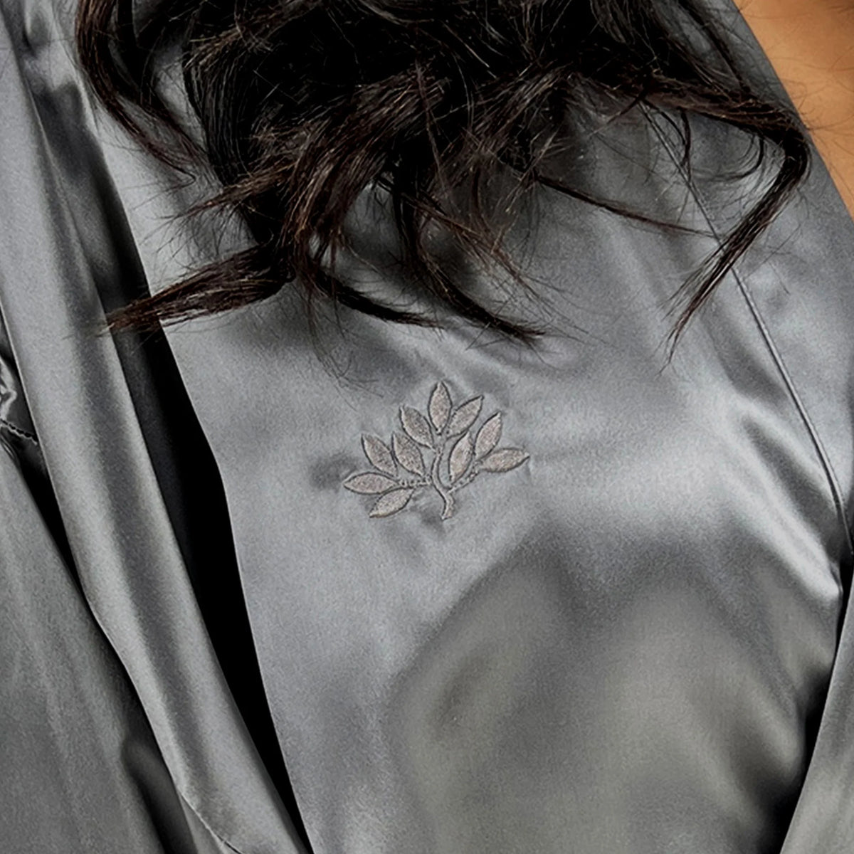 Mulberry Park Silks 100% Pure Silk Robe Embroidered Gunmetal Fine Linens