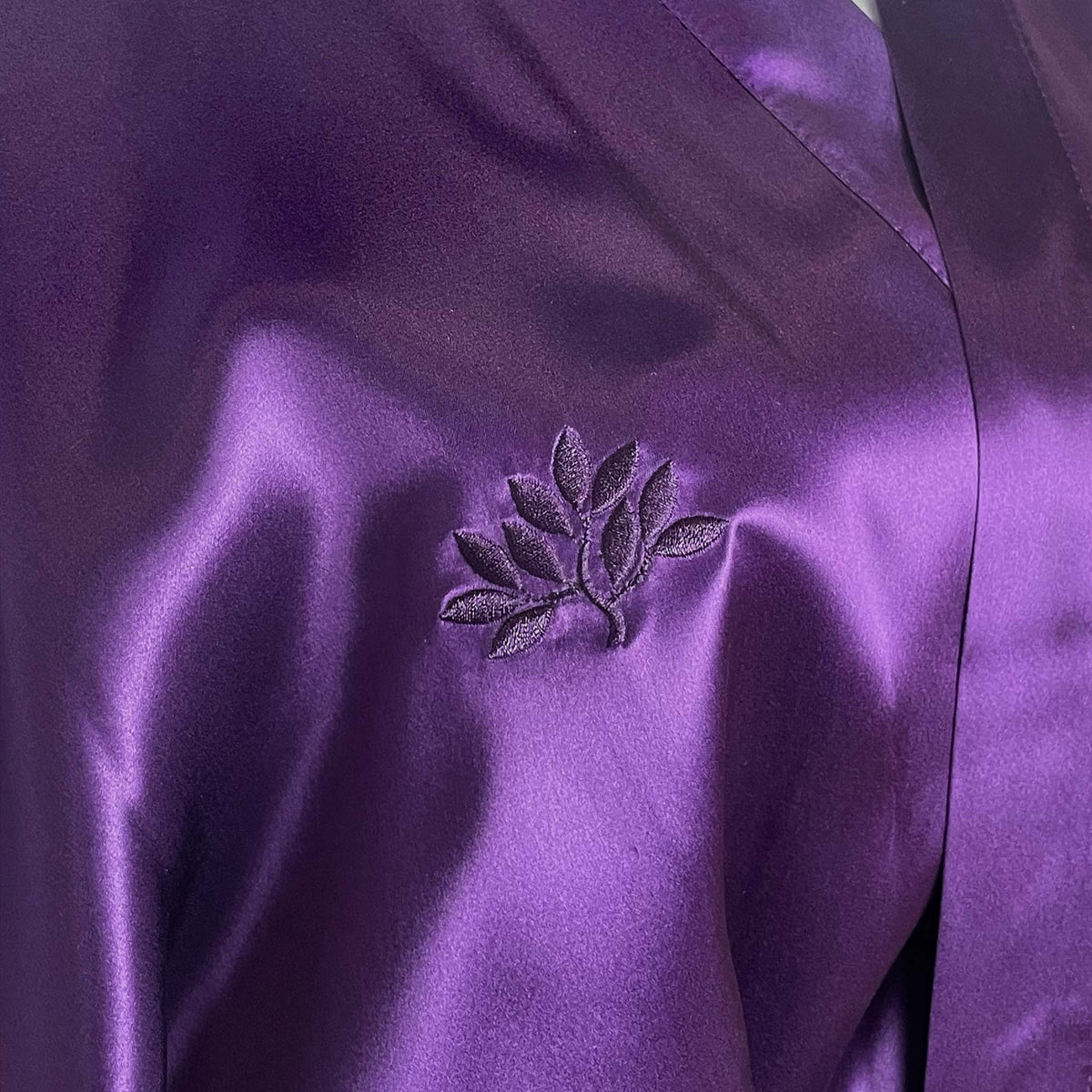 Luxury Mulberry Silk Robes for Men Sale - SILKSILKY