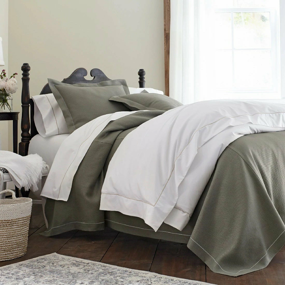Peacock Alley Boutique Bedding Full Bed Fine Linens
