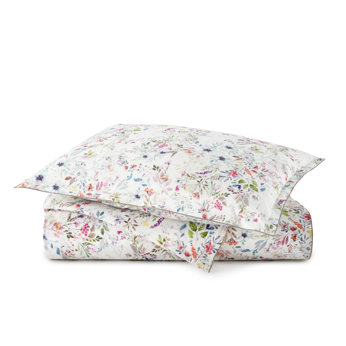 Stacked Sham and Coverlet of Peacock Alley Chloe Collection in Color Floral