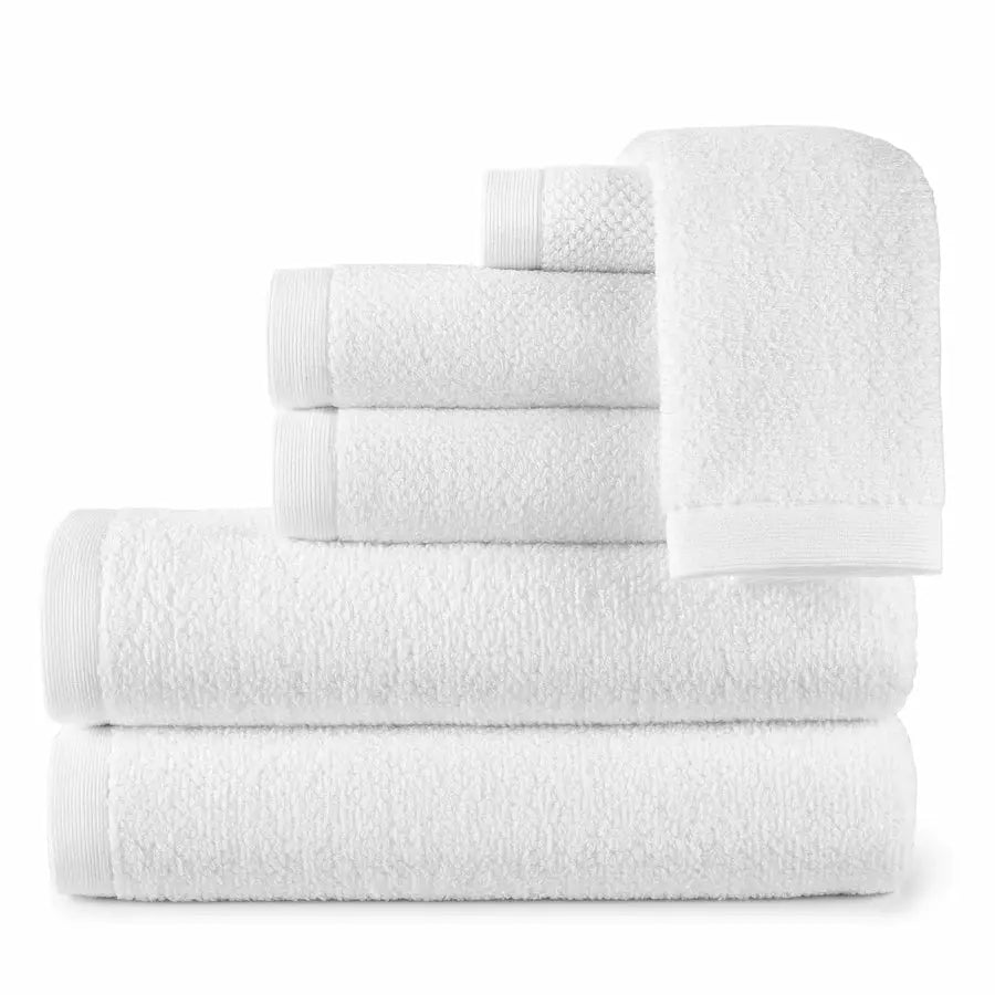 https://flandb.com/cdn/shop/products/Peacock-Alley-Jubilee-Bath-Towels-White_1200x.webp?v=1660872148