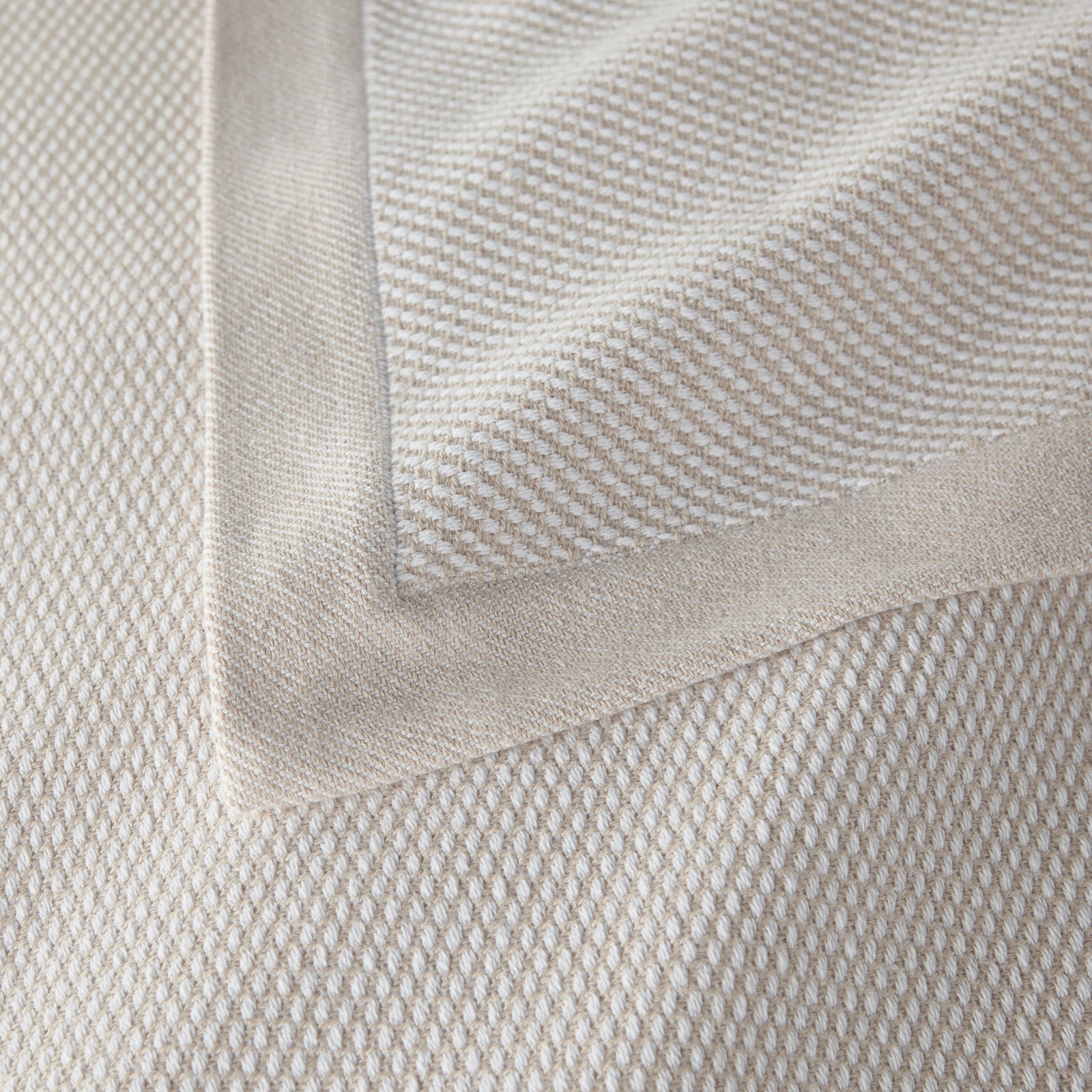 Peacock Alley Portico Blanket and Throw Fine Linens