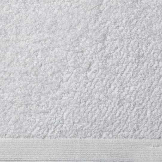 Peacock Alley Jubilee Bath Towels Lifestyle White Fine Linens