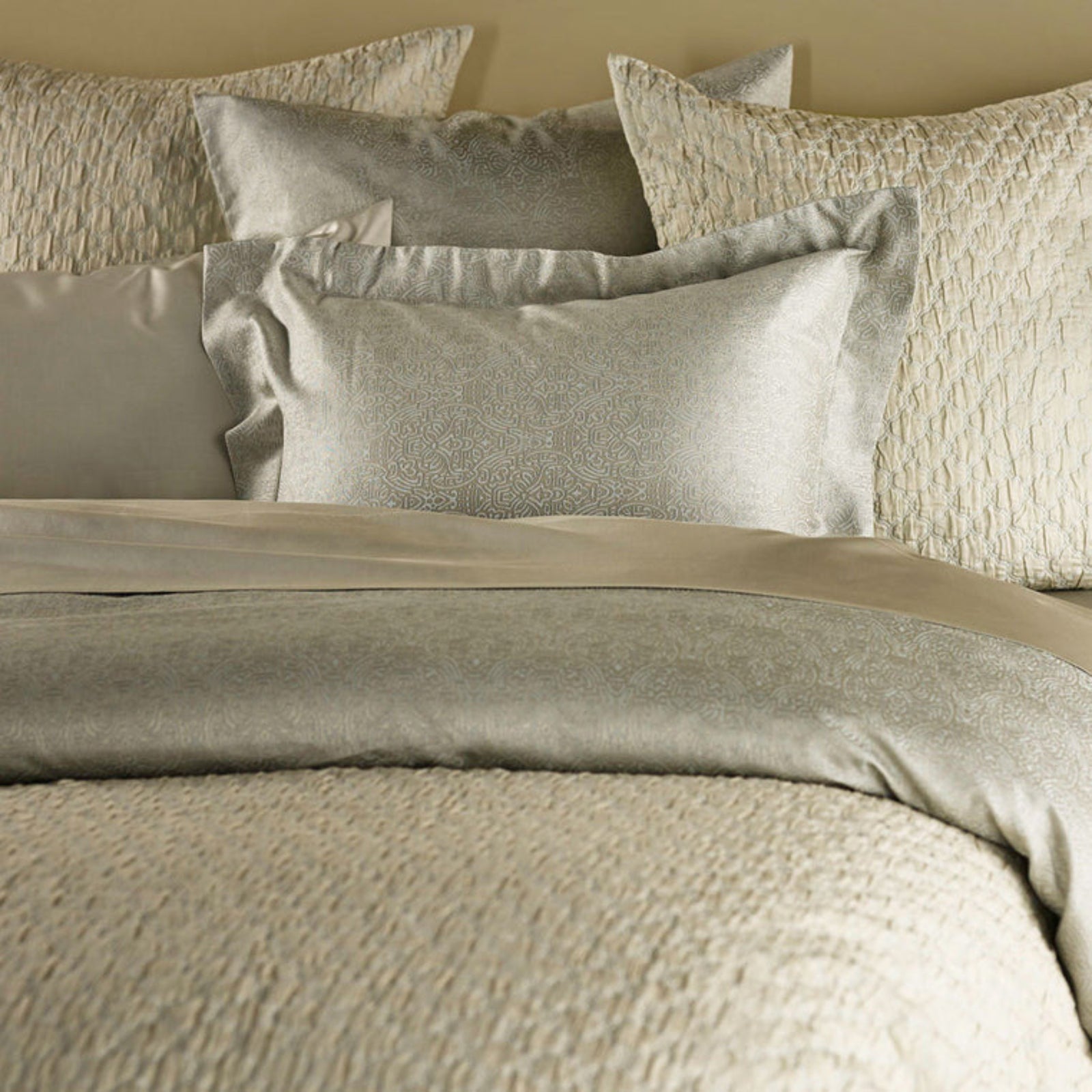 SDH Kara Bedding Main Pearl Fine Linens