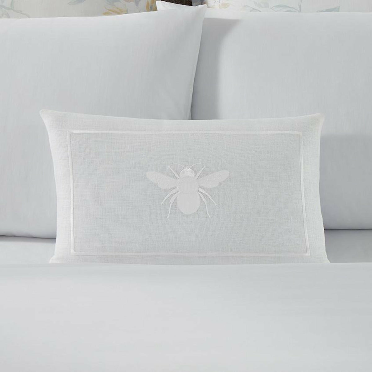 Sferra Ronzio Decorative Pillow Lifestyle Fine Linens