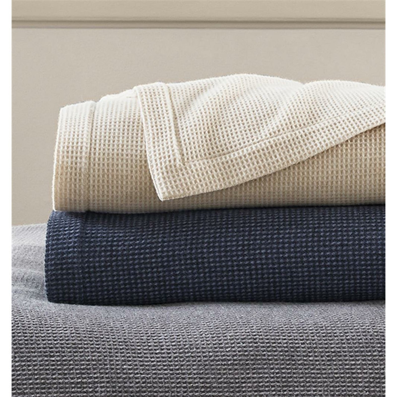 Sferra Talida Blanket Stack Ivory/Sand Fine Linens