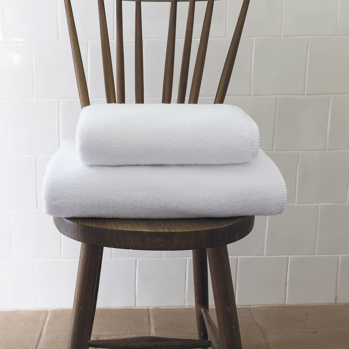 Graccioza Spa Sponge Bath Towels On Chair Fine Linens