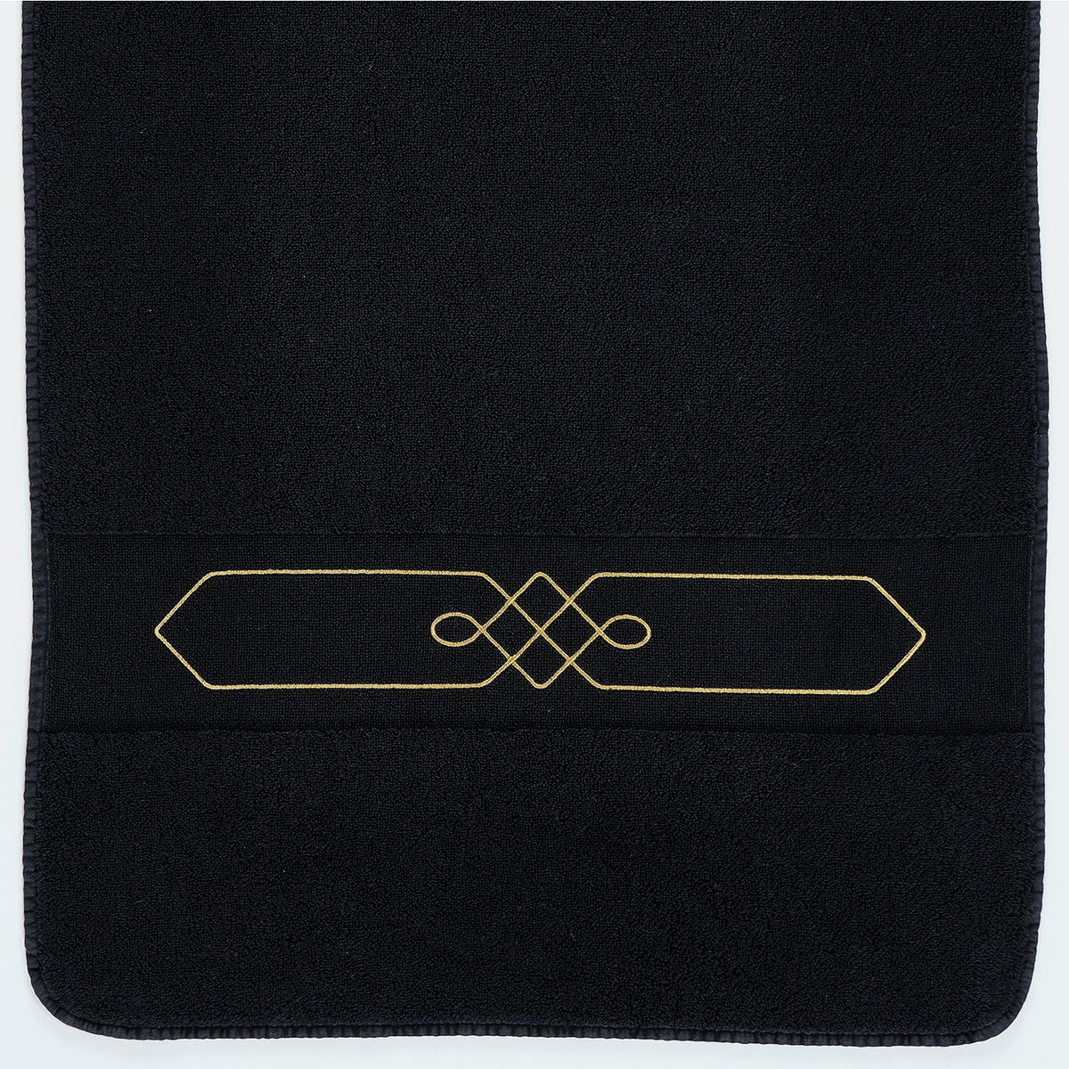 Abyss Spencer Bath Towel Flat Black/Gold (998) Fine Linens