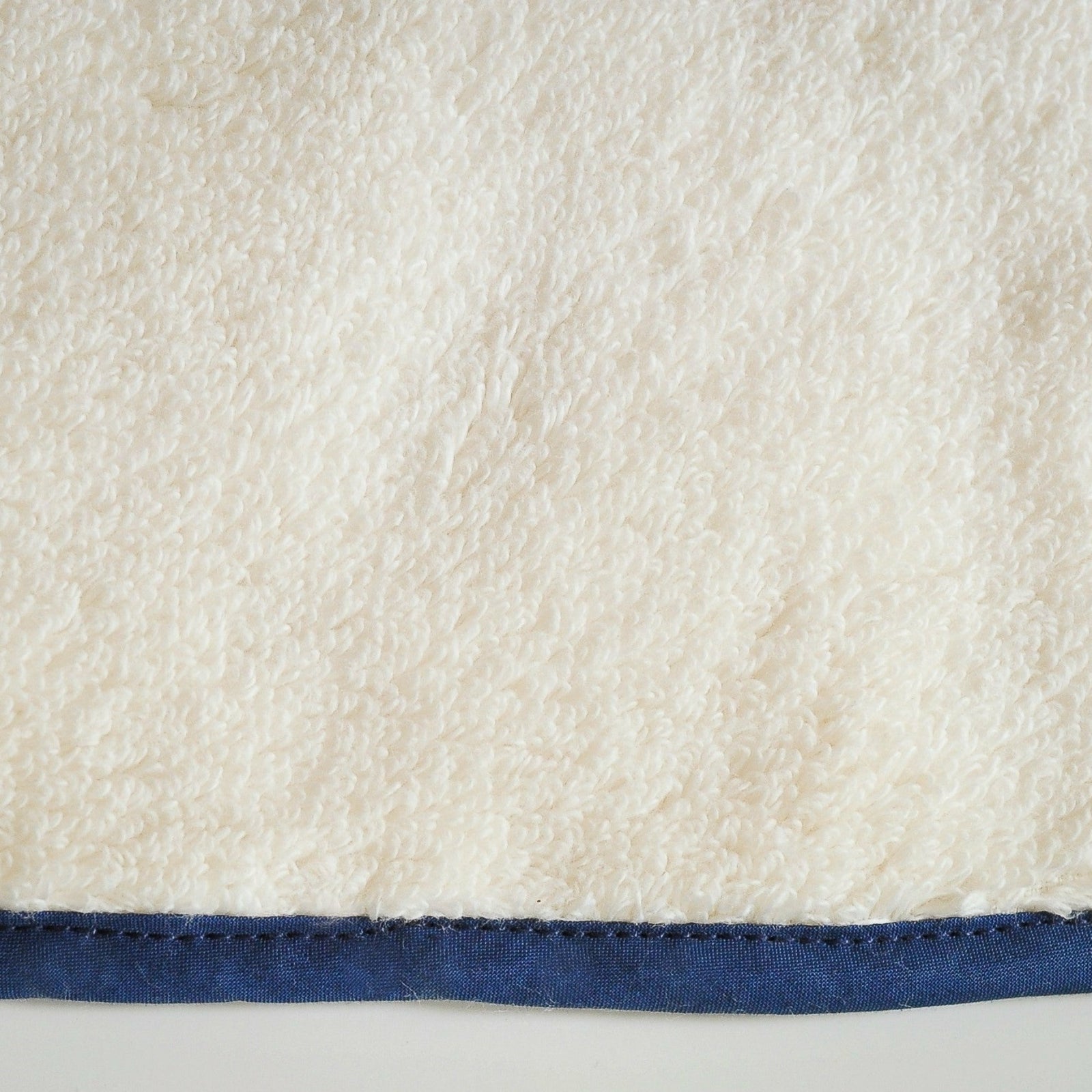 Home Treasures Bodrum Bath Towel Ivory Navy Royal Sateen Fine Linens