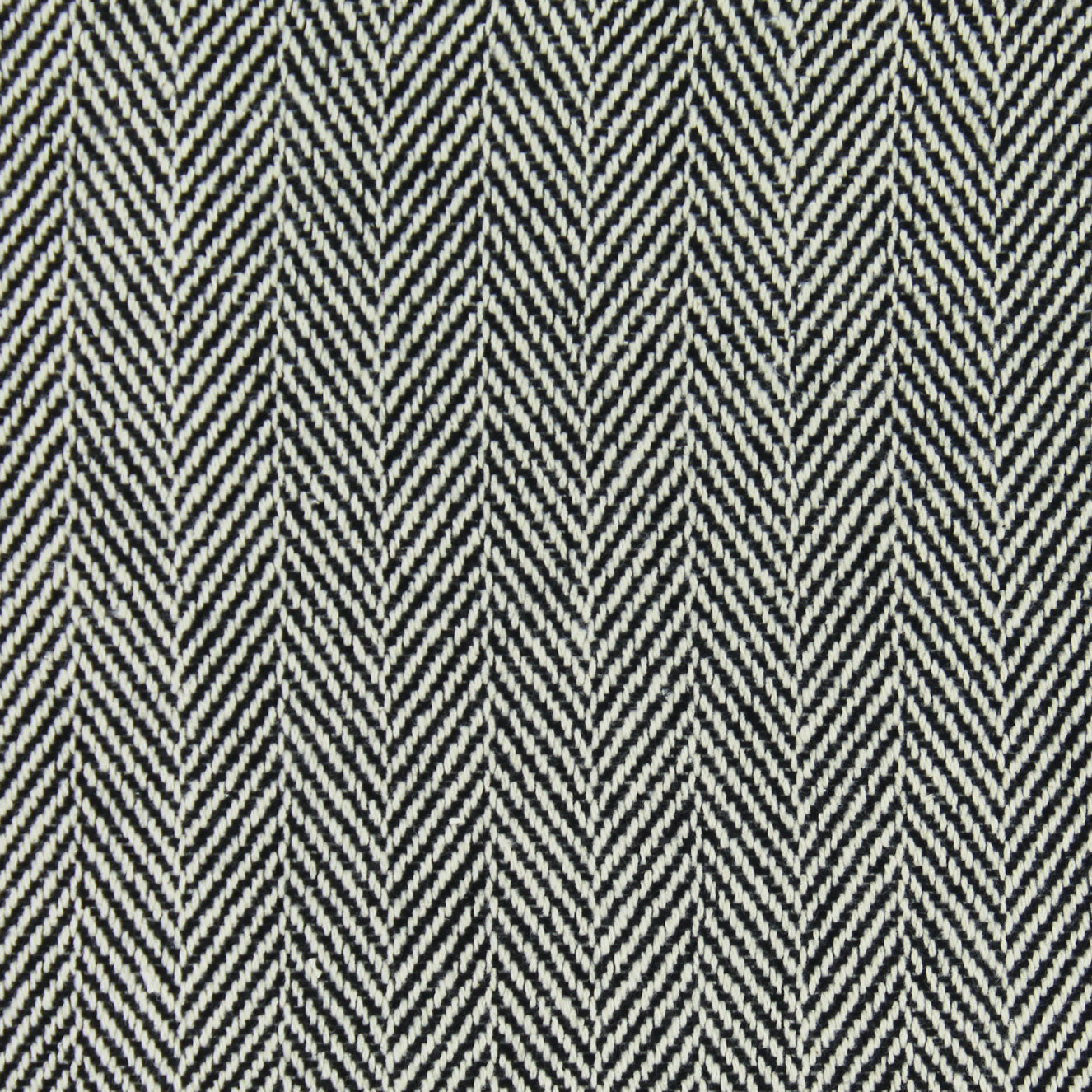 Sferra-Celine-Throw-Blanket-Black