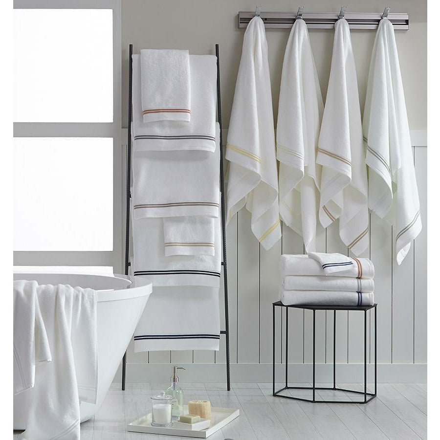 Sferra Aura Bath Towels Lifestyle Fine Linens