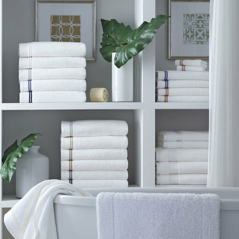 Sferra Sarma Bath Towels (Ivory) | High End Bath Towel Collection