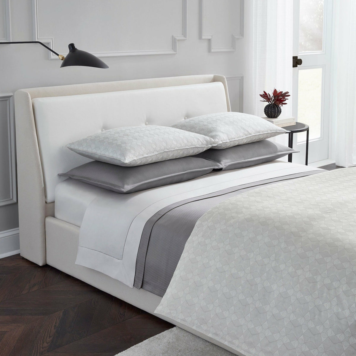 Sferra Ferentino Bedding Lifestyle 2 Titanium Fine Linens