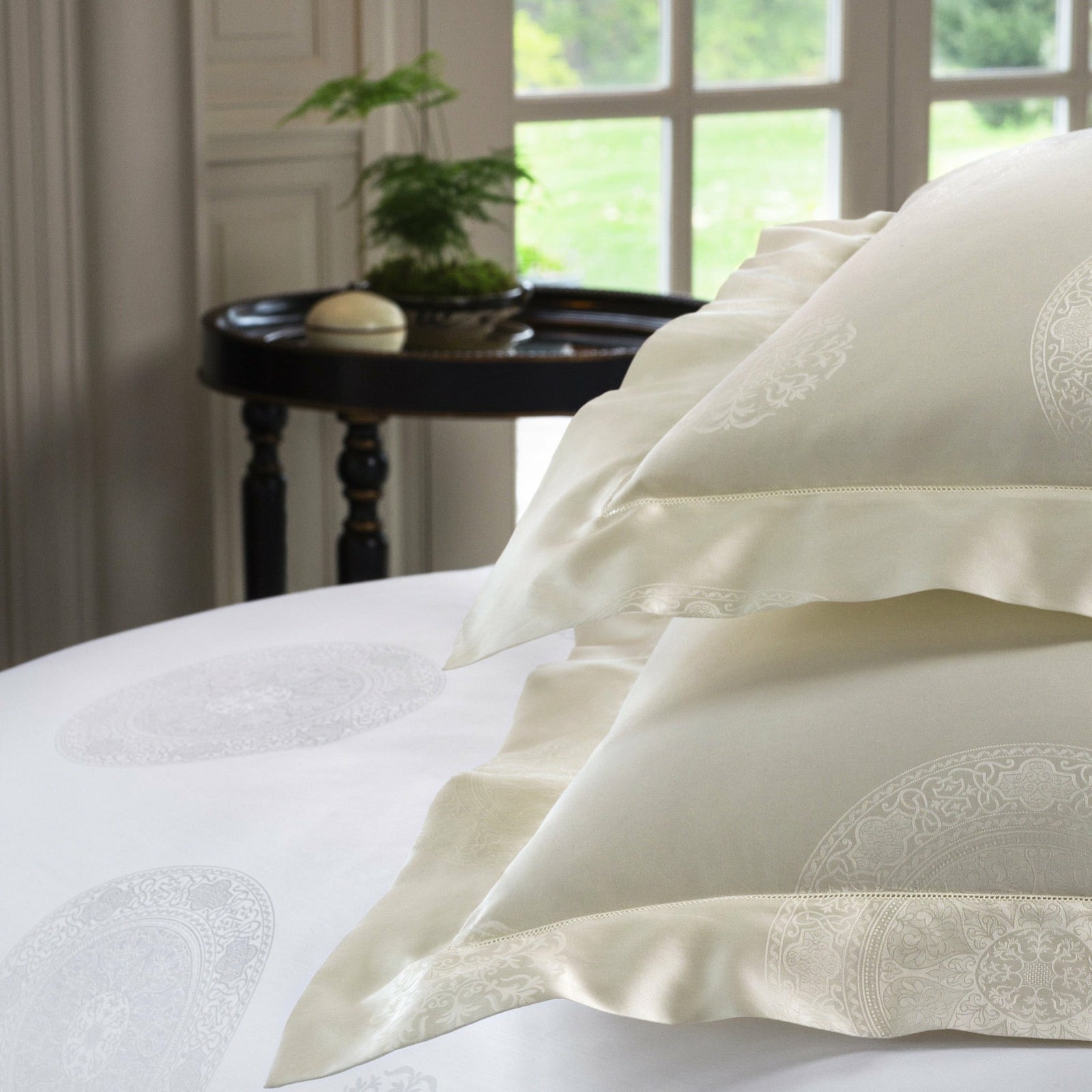 Sferra Giza 45 Medallion Bedding Main Ivory Fine Linens